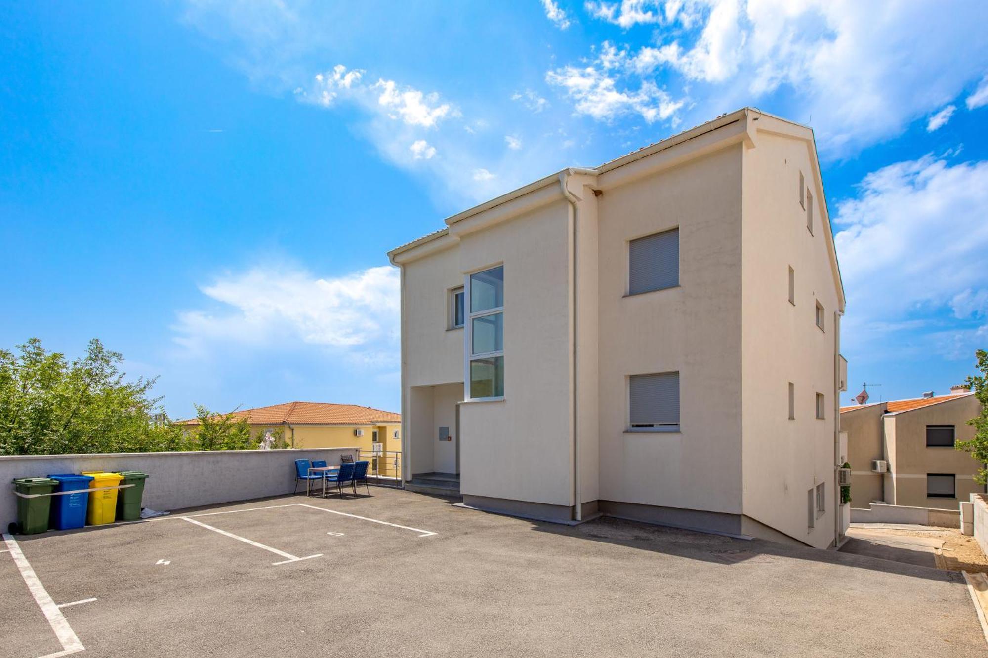 Sailor'S Nest Apartment Драмал Екстериор снимка